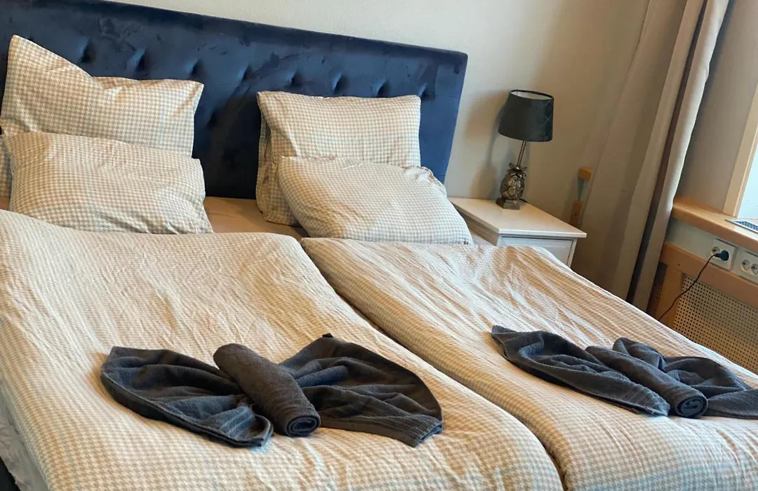 mellanbrons B&B-1